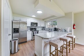 Olympia Home w/ Deck ~ 7 Mi to Amtrak Train!