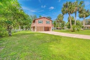 Riverfront Inglis Duplex w/ Shared Dock & Fire Pit