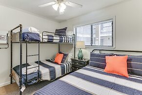 Hilton Head Condo w/ Deck - Walk to Beach & Pool!