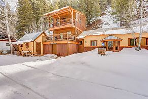 Dolores Cabin w/ River Access: Pets Welcome!