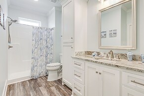 < 1/2 Mi to Beach: Waterfront Dauphin Island Home