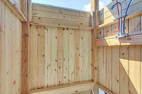 < 1/2 Mi to Beach: Waterfront Dauphin Island Home