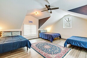 Home w/ Fireplace < 1 Mi to Peninsula State Park!