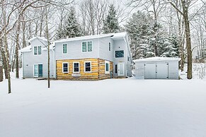 Home w/ Fireplace < 1 Mi to Peninsula State Park!