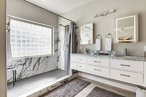 Spacious Mesquite Getaway - 1/2 Mi to Golf Course