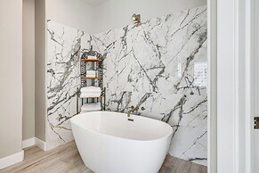 Spacious Mesquite Getaway - 1/2 Mi to Golf Course