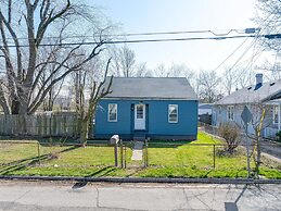 Bright Muncie Home w/ Yard ~ 2 Mi to Downtown!