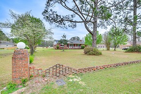 Quiet & Cozy Rembert Home ~ 9 Mi to Air Force Base