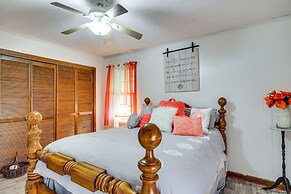 Quiet & Cozy Rembert Home ~ 9 Mi to Air Force Base