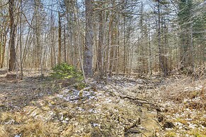 Spacious Round Pond House w/ On-site Trail Access!
