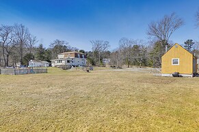 Spacious Round Pond House w/ On-site Trail Access!
