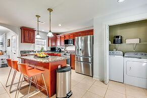Chic Marietta Getaway w/ Fire Pit & Grill!