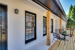 Chic Marietta Getaway w/ Fire Pit & Grill!