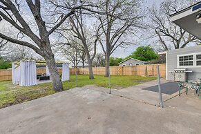 Lovely Home w/ Yard Near Dtwn Waco!