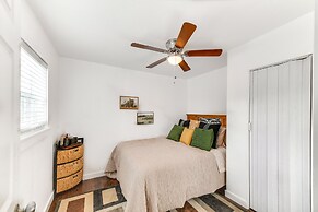 Lovely Home w/ Yard Near Dtwn Waco!