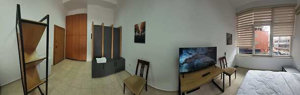 Kalpazo Home Skanderbeg Square