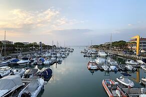 Comfortable Flat Just 150m From the sea in Lignano