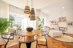 Casa Rosário : Three Bedroom Villa with Private Pool;