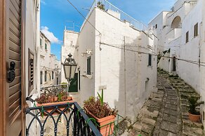 Terrazza Aragonese by Wonderful Italy