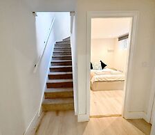 Charming Duplex 10min to London Bridge, Quiet