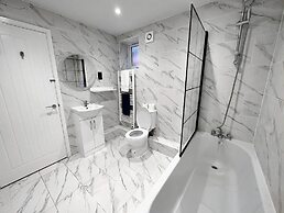 Charming Duplex 10min to London Bridge, Quiet