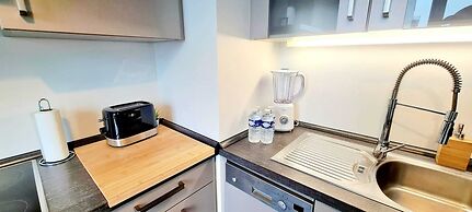 One bedroom flat with parking&balcony