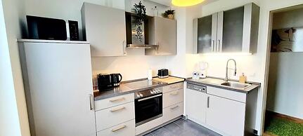 One bedroom flat with parking&balcony