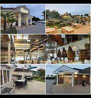 Caravansleeps8-fireplace-petsok-golf-gym-pool