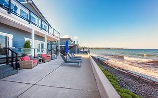 Qualicum Beach Ocean Suites
