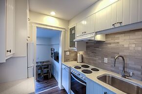 Qualicum Beach Ocean Suites