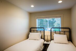 Qualicum Beach Ocean Suites
