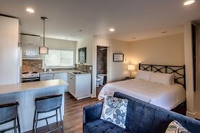 Qualicum Beach Ocean Suites