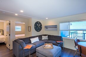 Qualicum Beach Ocean Suites
