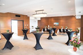 Qualicum Beach Ocean Suites