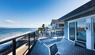 Qualicum Beach Ocean Suites