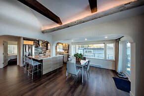 Qualicum Beach Ocean Suites