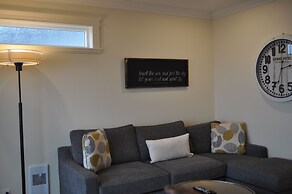 Qualicum Beach Ocean Suites