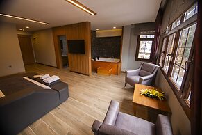 Kervansaray Deluxe Hotel