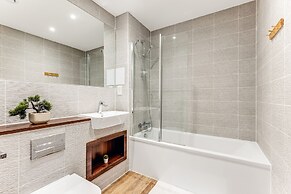 The Wandsworth Luxury Apartment