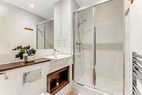 The Wandsworth Luxury Apartment