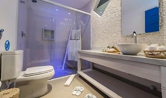 La Plage Hotel Boutique