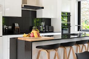 Luxury Balinese Private Pool Villa-KBR12