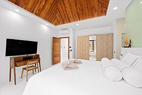 Luxury Balinese Private Pool Villa-KBR12