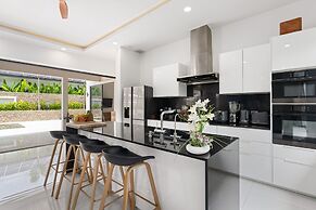 Luxury Balinese Private Pool Villa-KBR12