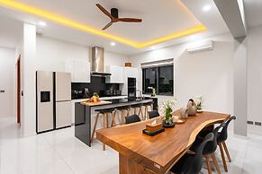 Luxury Balinese Private Pool Villa-KBR12