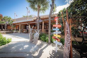 79 Beach Club and Resort Samui