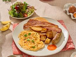 79 Beach Club and Resort Samui