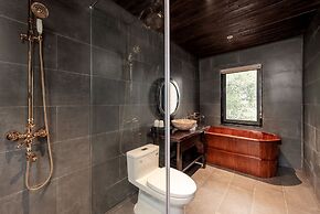 Scenic Mountain Ecolodge Ninh Binh