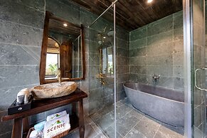 Scenic Mountain Ecolodge Ninh Binh