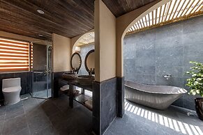 Scenic Mountain Ecolodge Ninh Binh